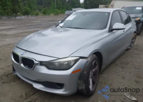 2015 BMW 320I из США, поврежденный, VIN WBA3B1C50FK140788